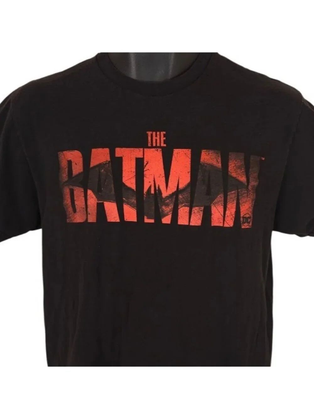 The Batman T Shirt Mens Size Medium Black The Dark Knight DC Comics Bruce Wayne